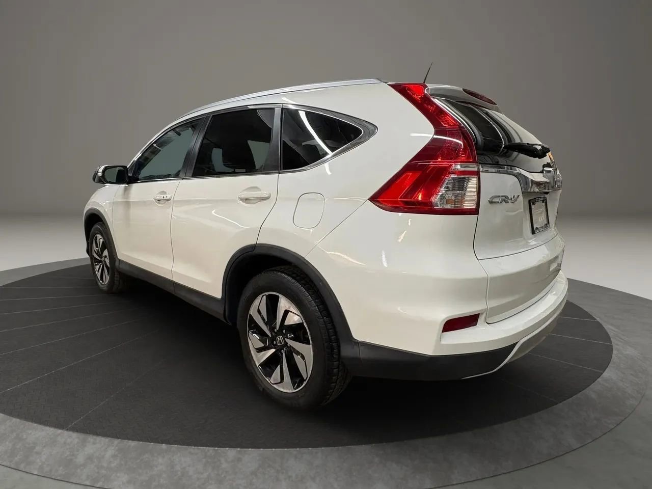 Used 2016 Honda CR-V Touring image 7