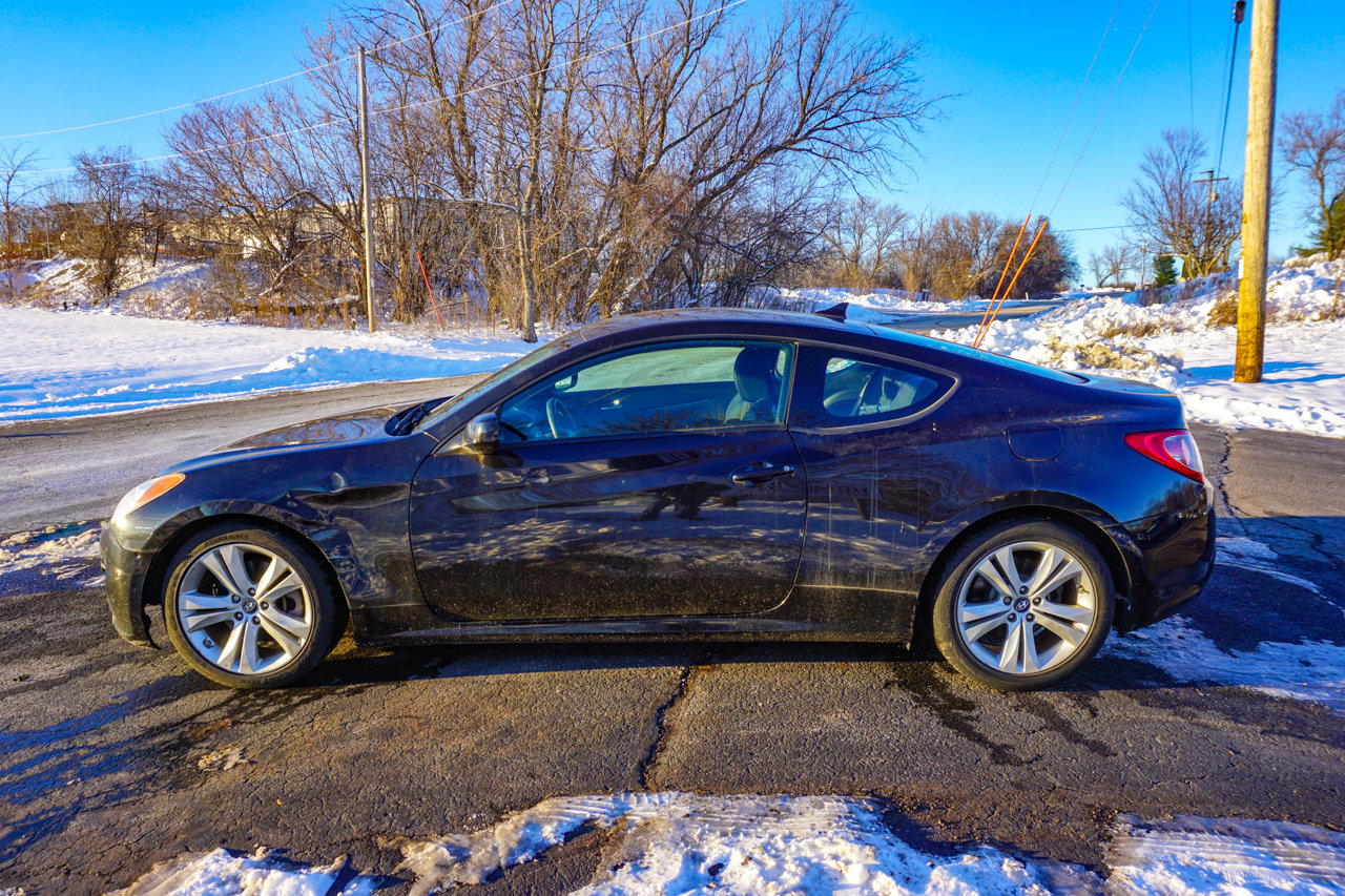 Used 2011 Hyundai Genesis 2.0T image 7