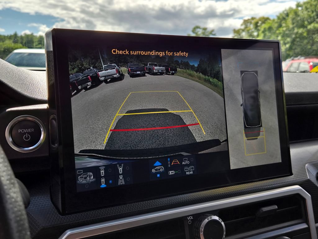 Used 2025 Toyota 4Runner Limited w/ Tow Technology Package AWD/4WD image 24