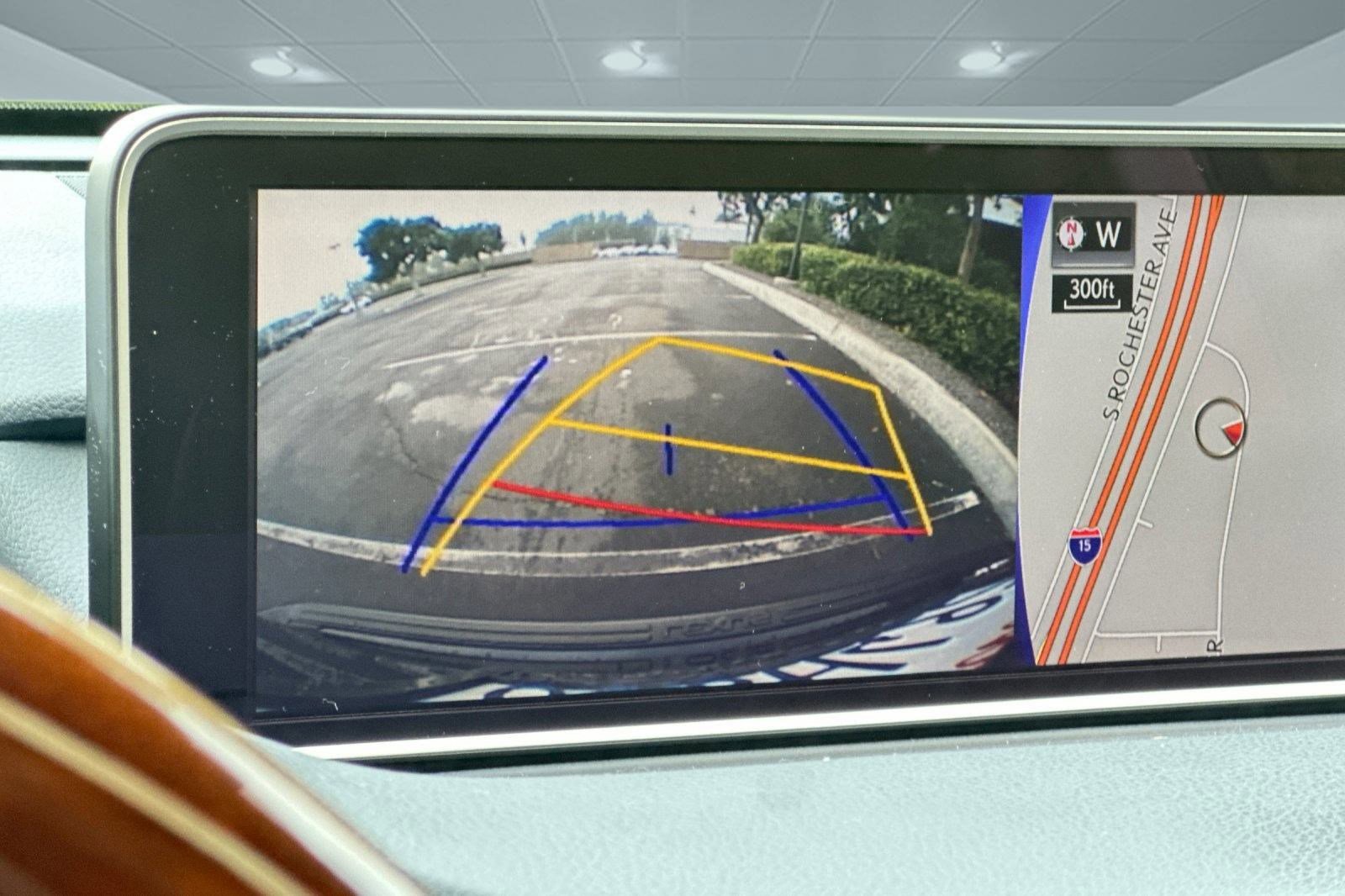 Used 2019 Lexus RX 450hL Premium image 25