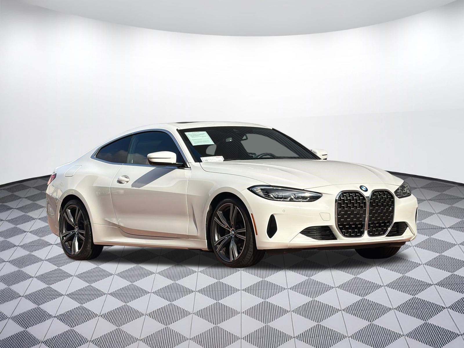Used 2024 BMW 430i Coupe w/ Premium Package RWD image 7