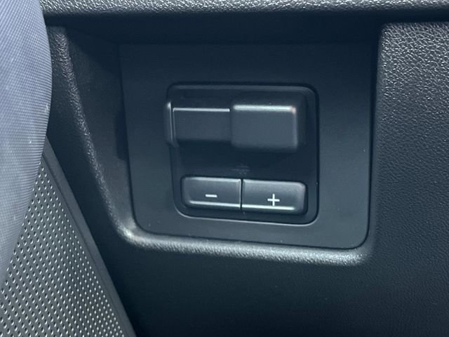 Certified 2025 Chevrolet Colorado Z71 w/ Z71 Convenience Package 2 image 35