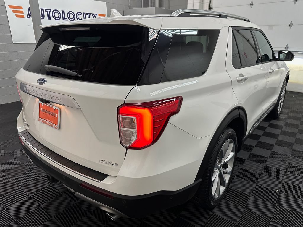 Used 2022 Ford Explorer Platinum w/ Class IV Trailer Tow Package AWD/4WD image 9