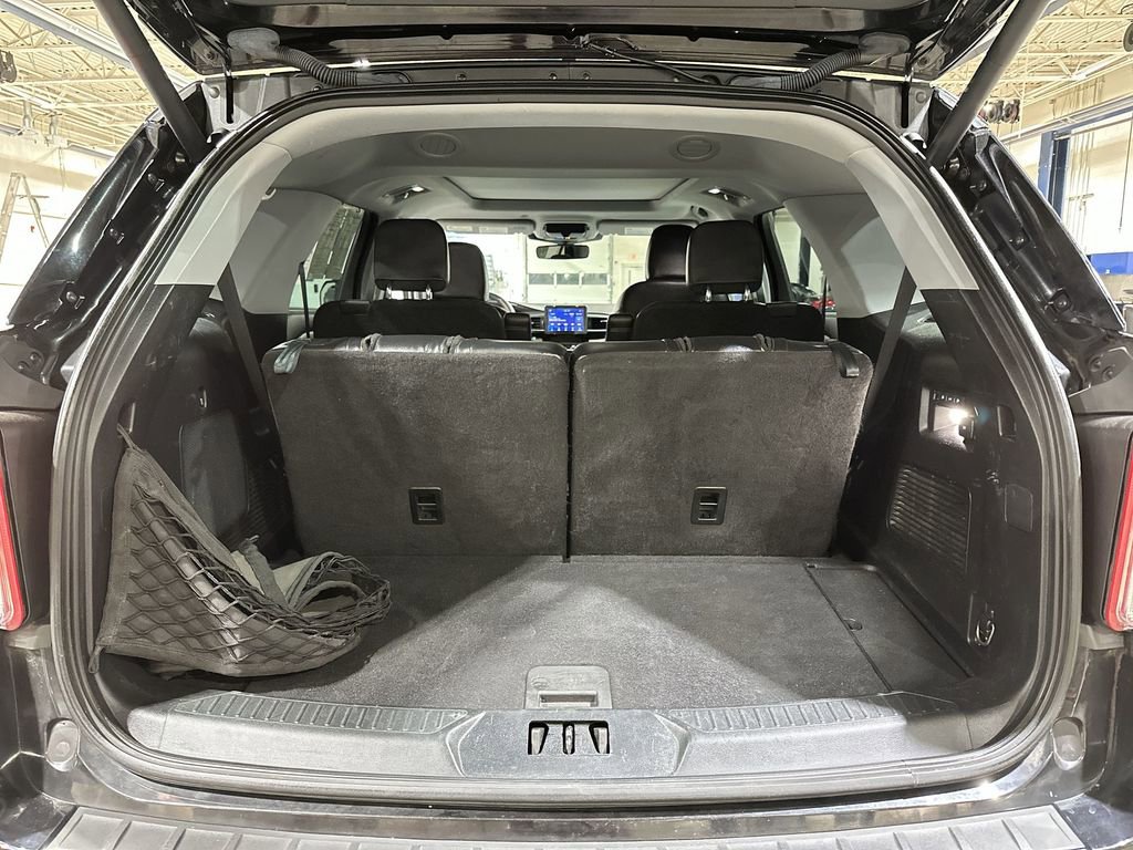 Used 2021 Ford Explorer Limited w/ Equipment Group 301A image 20