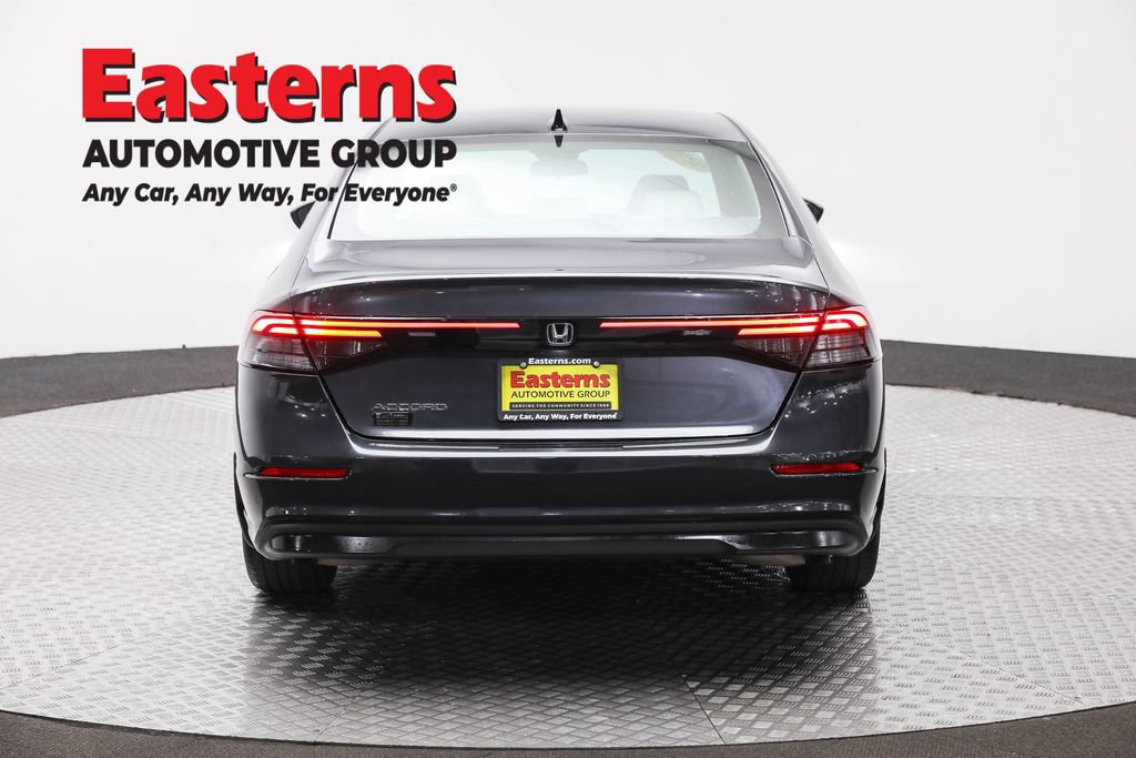 Used 2025 Honda Accord SE image 6