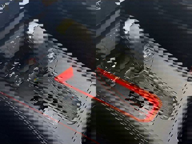 New 2026 Nissan Kicks SR w/ Cold Weather Package image 15