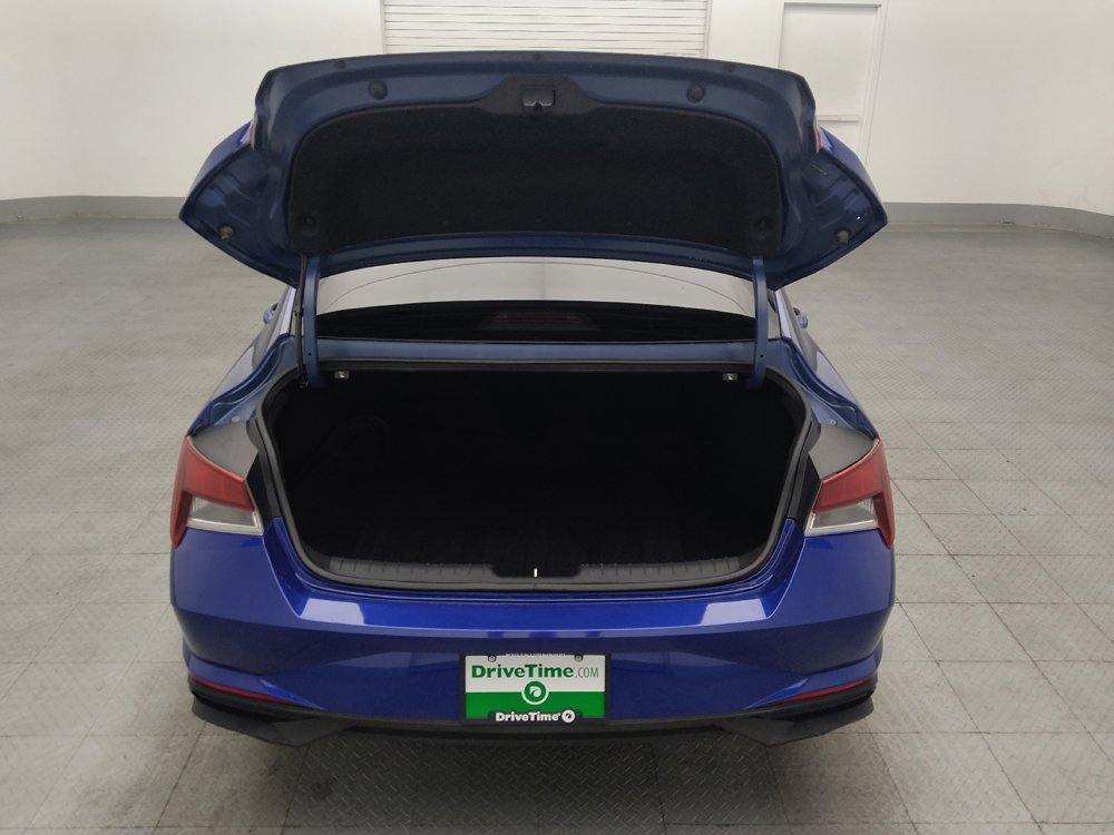 Used 2021 Hyundai Elantra SE FWD image 29