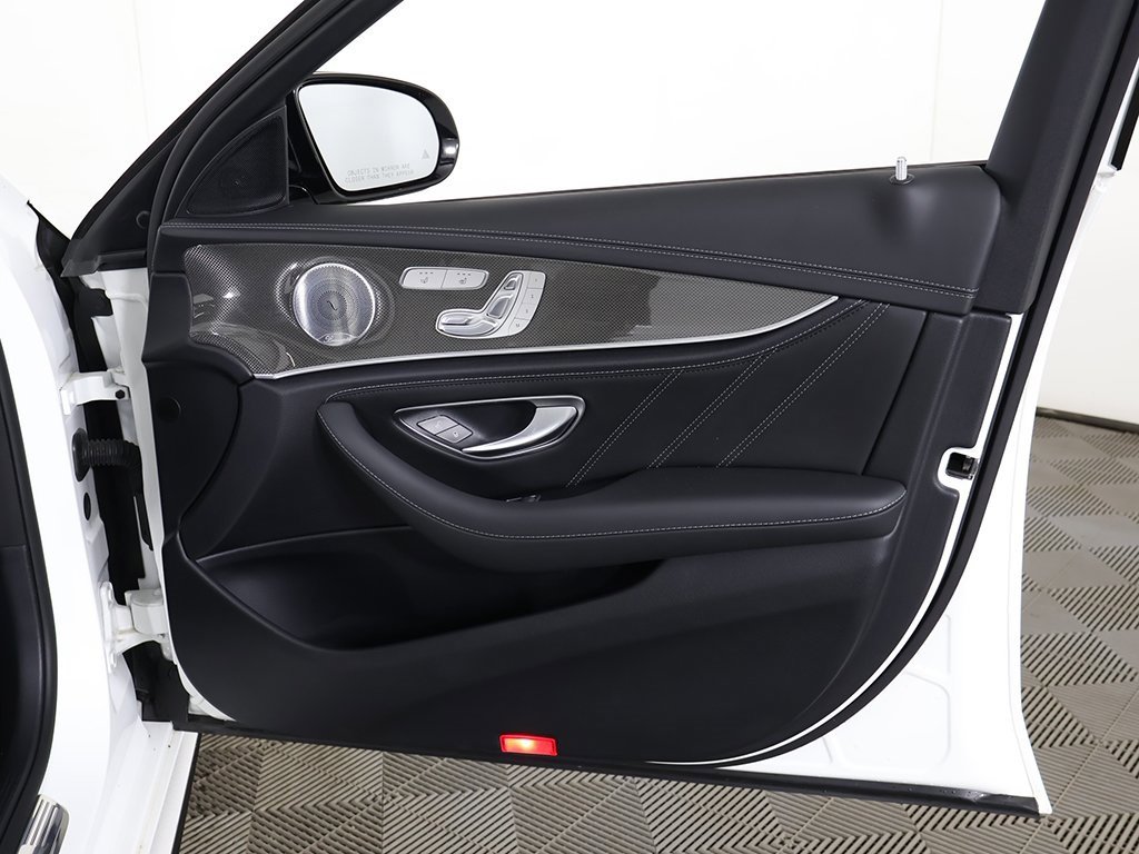 Used 2019 Mercedes-Benz E 63 AMG S image 30