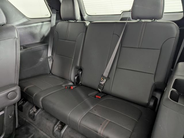 Used 2024 Chevrolet Traverse RS w/ LPO, Floor Liner Package AWD/4WD image 24