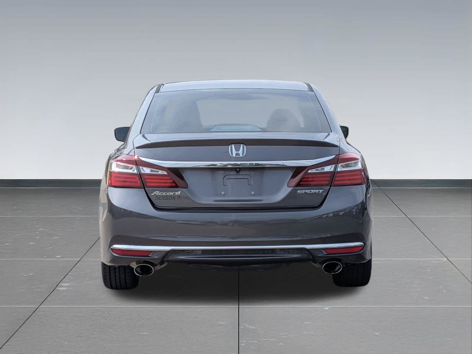 Used 2016 Honda Accord Sport image 4