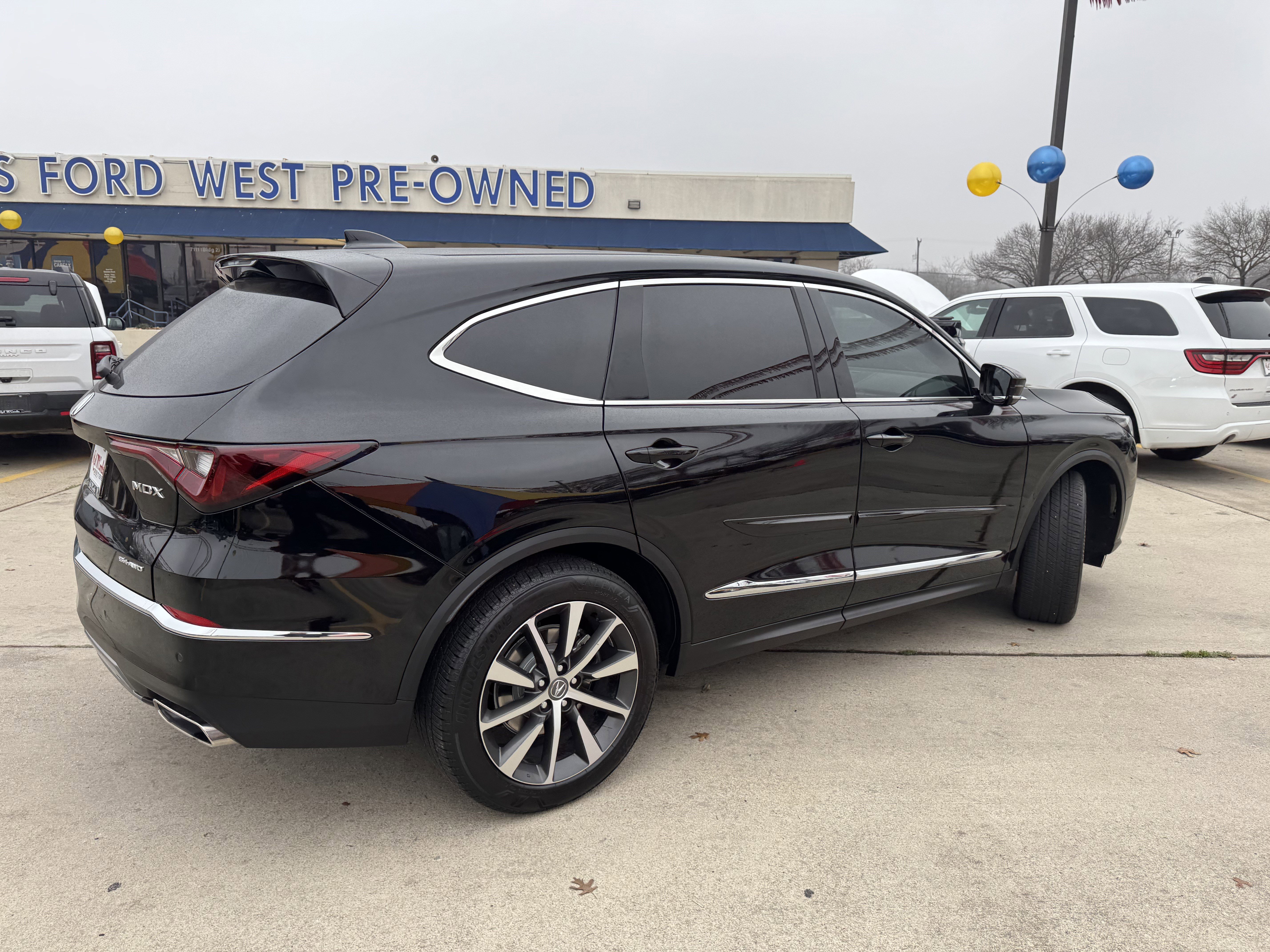 Used 2025 Acura MDX SH-AWD w/ Technology Package image 5