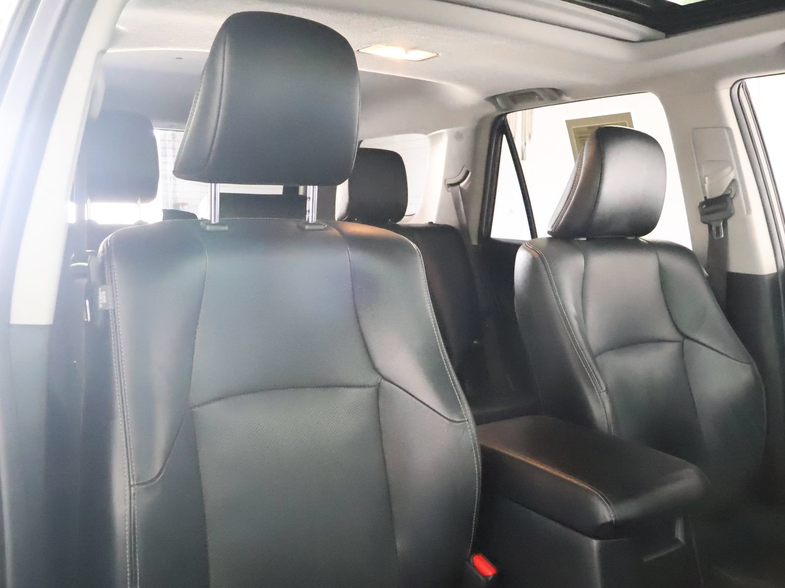Used 2019 Toyota 4Runner Limited AWD/4WD image 53
