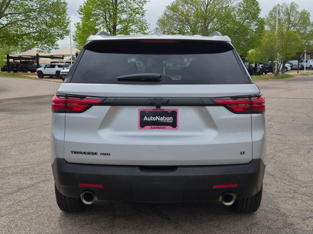 Used 2022 Chevrolet Traverse LT w/ LPO, Floor Liner Package AWD/4WD image 6
