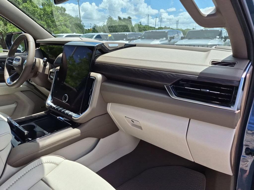 New 2026 GMC Yukon Denali AWD/4WD image 40