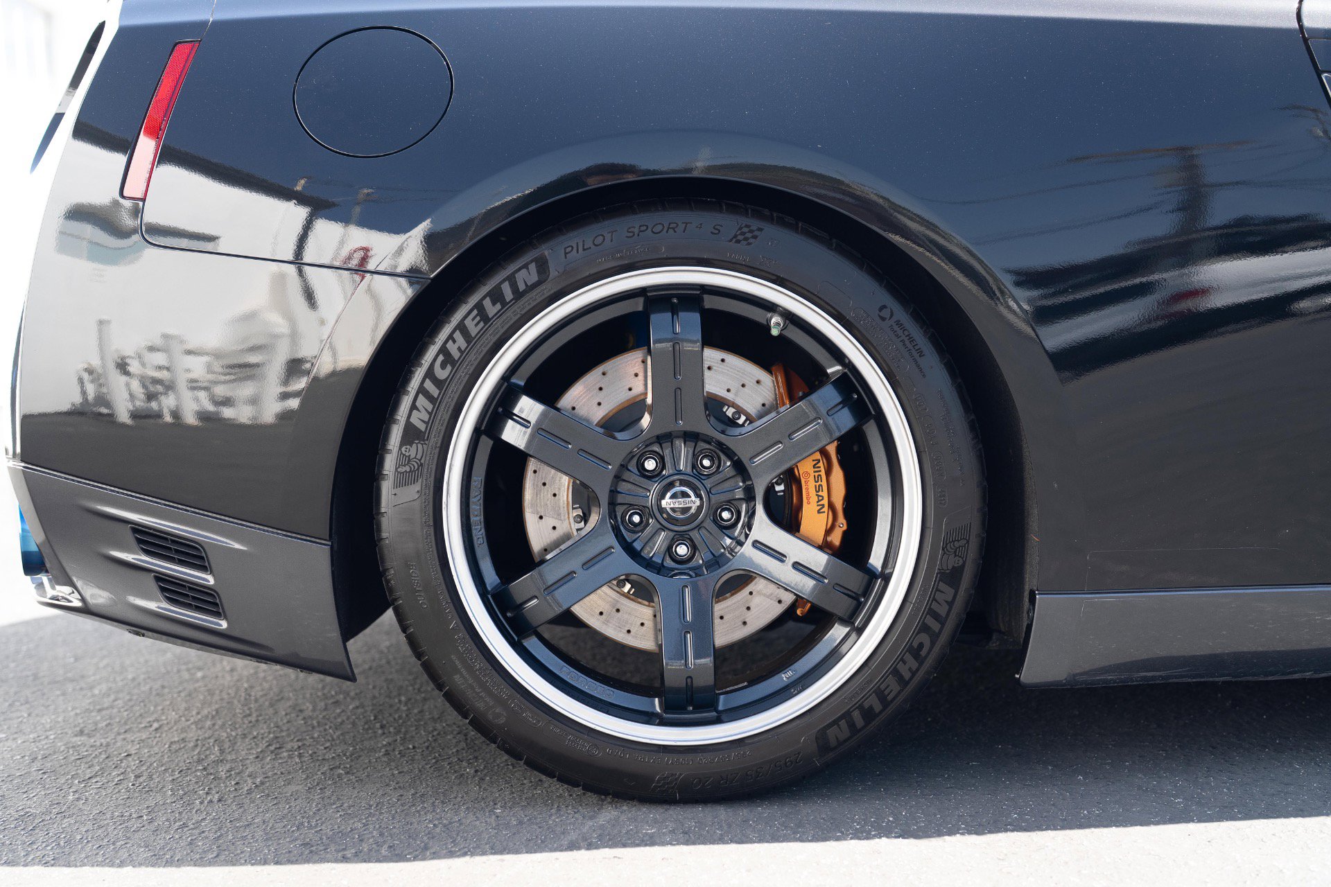 Used 2013 Nissan GT-R Black Edition AWD/4WD image 48