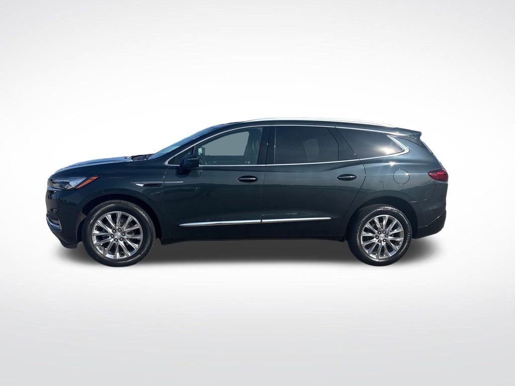Used 2020 Buick Enclave Essence w/ Sound and Sites Package image 2