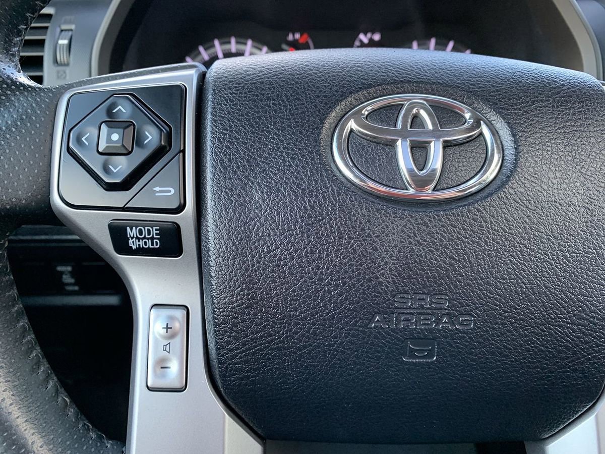 Used 2016 Toyota 4Runner SR5 Premium AWD/4WD image 17