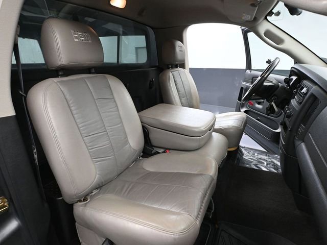 Used 2004 Dodge Ram 1500 Truck SLT w/ Sport Appearance Group image 39