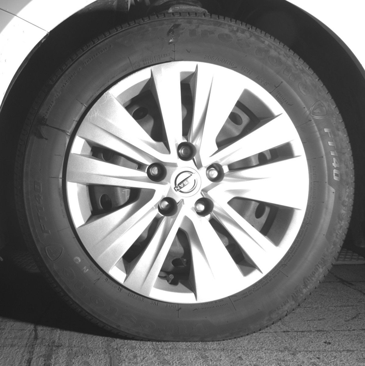 Used 2025 Nissan Sentra S FWD image 12