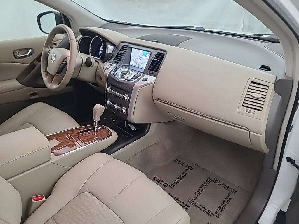 Used 2014 Nissan Murano LE w/ Platinum Edition Package AWD/4WD image 13