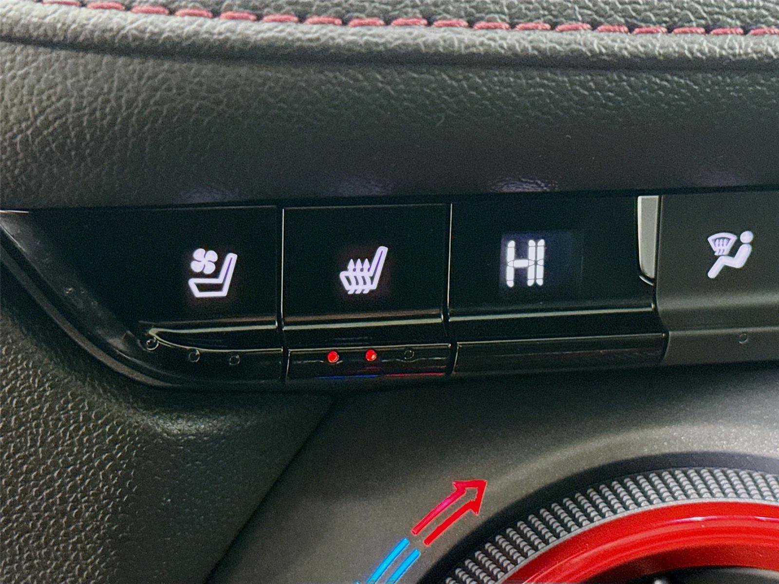 Used 2020 Chevrolet Blazer RS image 20