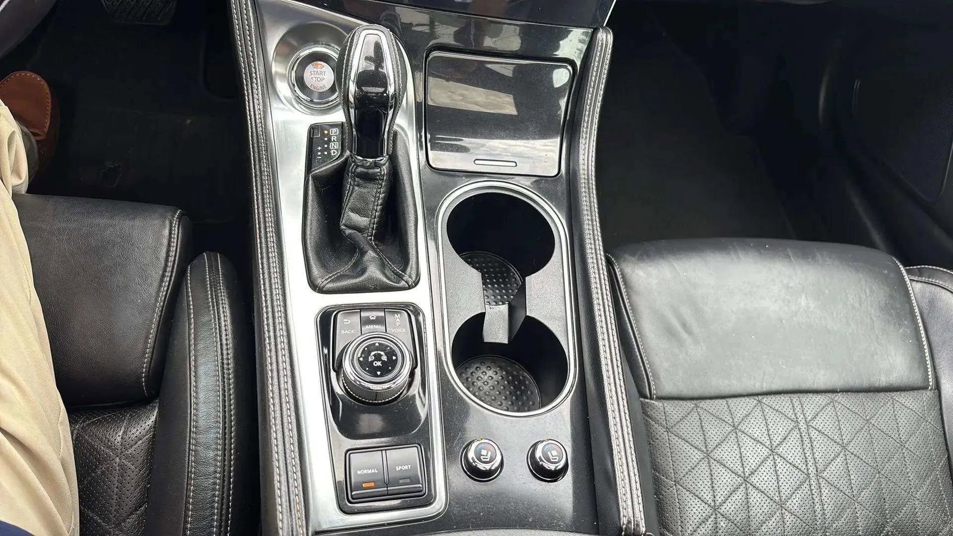 Used 2017 Nissan Maxima Platinum image 45