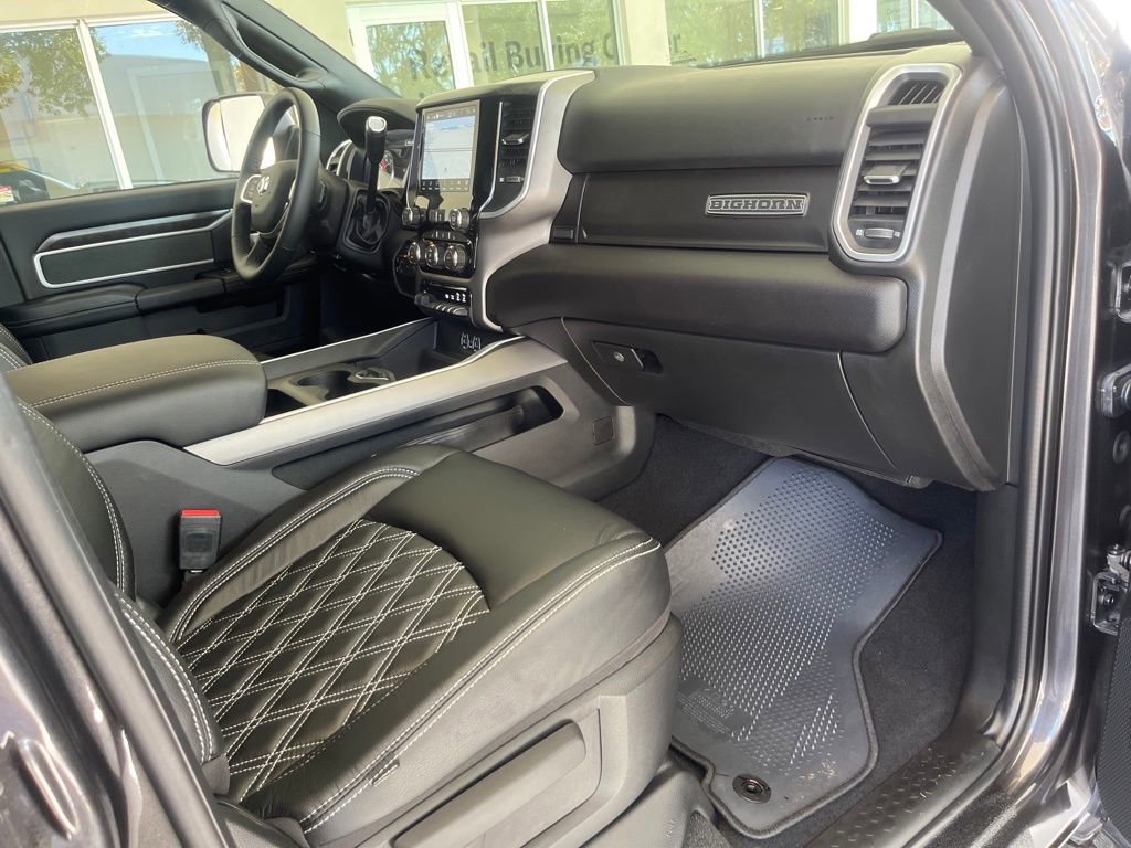 New 2022 RAM 2500 Big Horn w/ Level C Equiment Group image 23