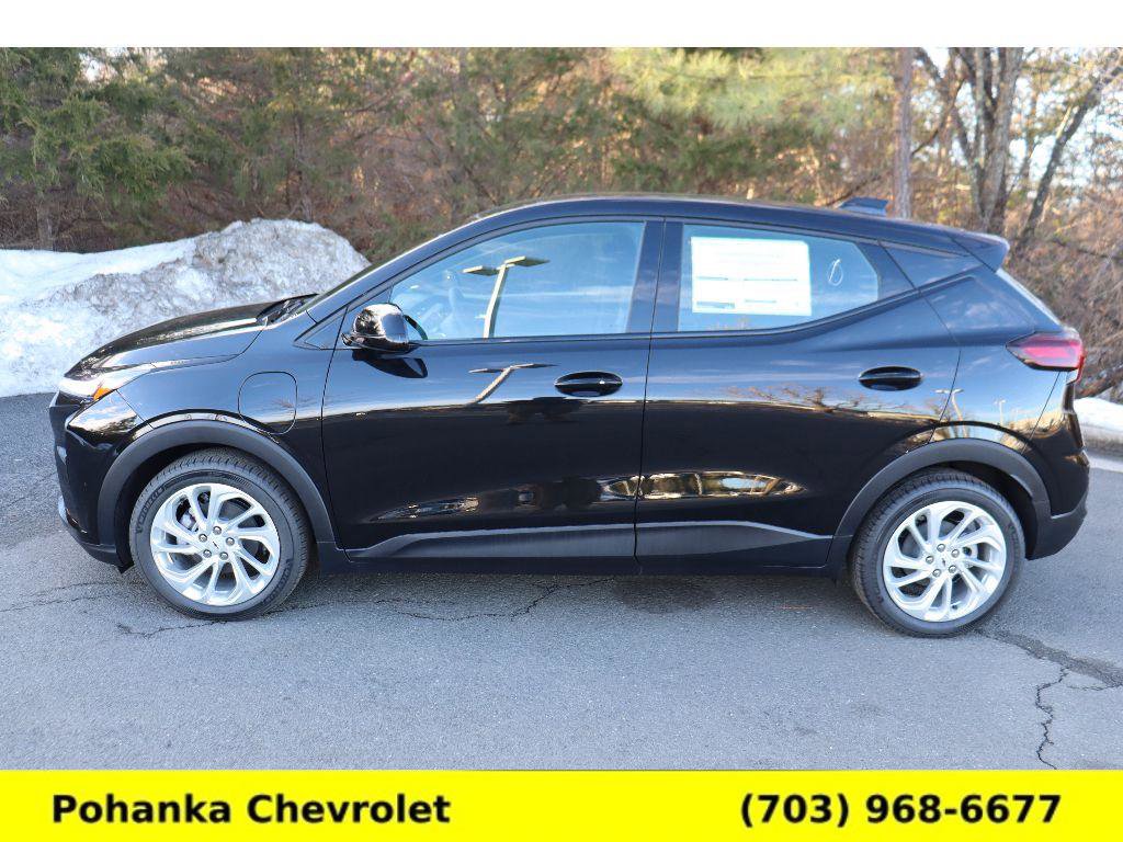 New 2027 Chevrolet Bolt LT image 4
