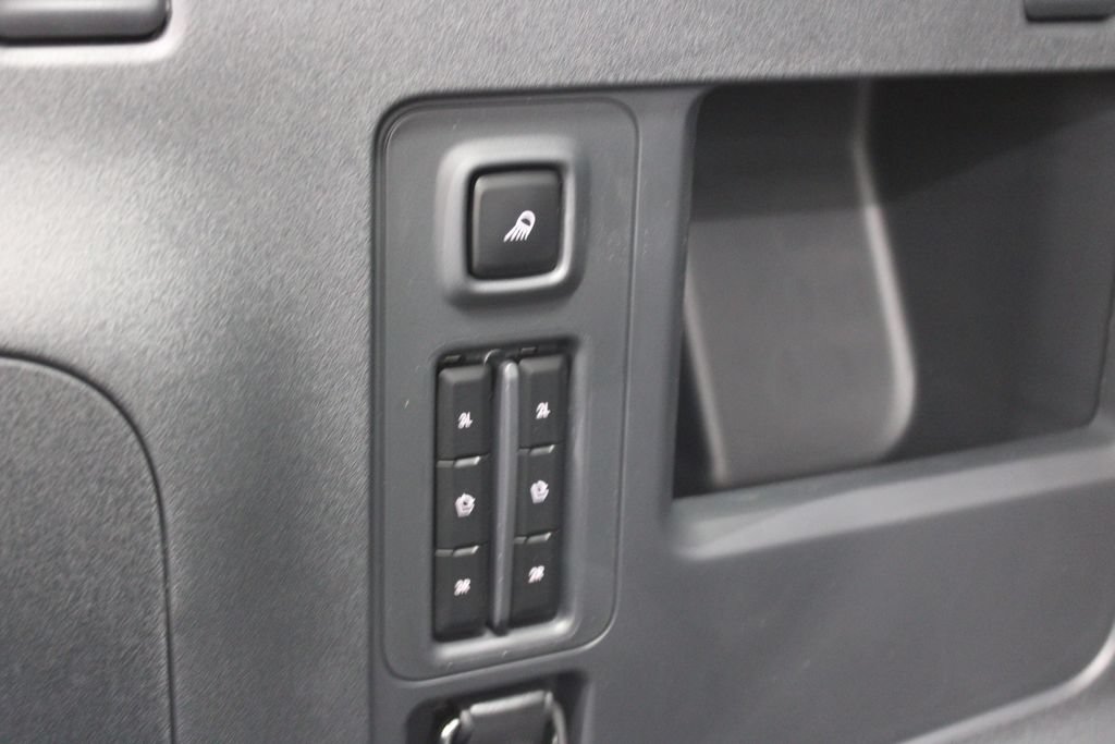 New 2026 Lincoln Navigator L Reserve AWD/4WD image 17