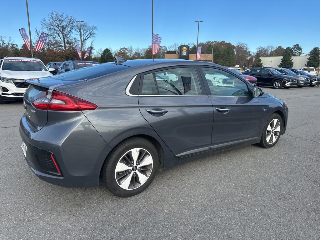Used 2019 Hyundai Ioniq Limited image 3