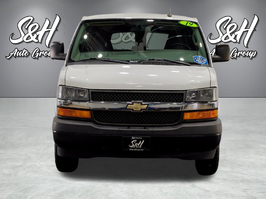 Used 2019 Chevrolet Express 3500 LS RWD image 14