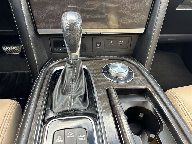 Used 2022 Nissan Armada Platinum w/ Captain's Chairs Package image 30