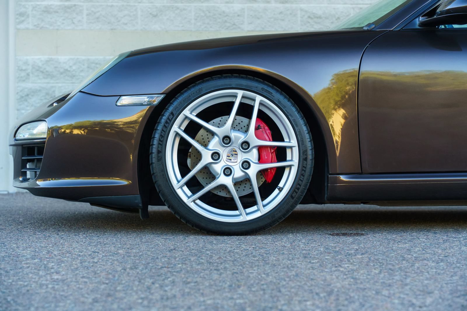 Used 2010 Porsche 911 Carrera S RWD image 6