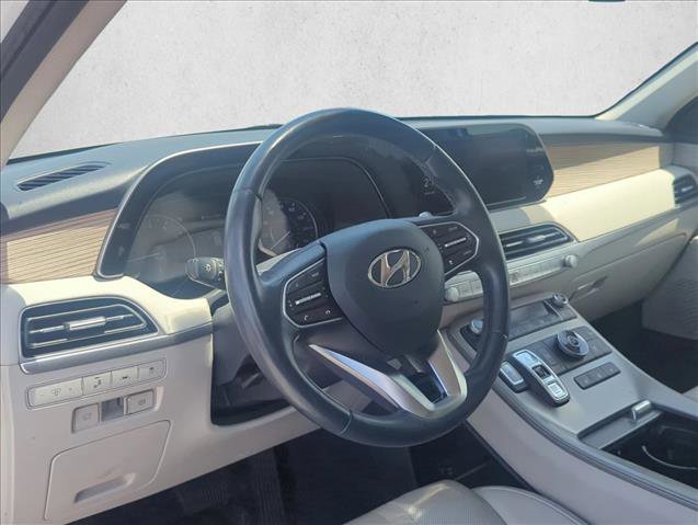 Used 2022 Hyundai Palisade SEL w/ 8P Bench Seat Package FWD image 9