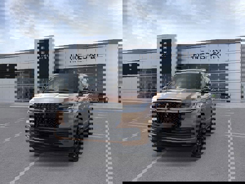 New 2025 Lincoln Navigator Black Label image 2