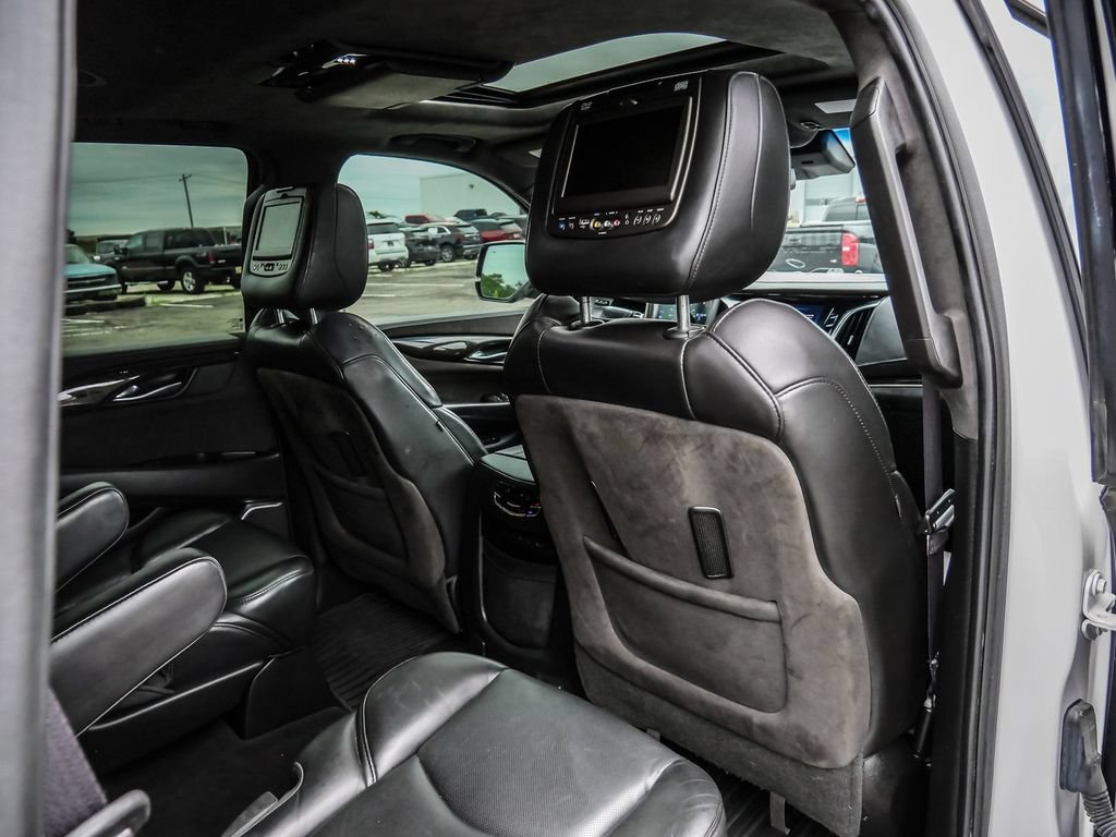 Used 2017 Cadillac Escalade Platinum AWD/4WD image 45