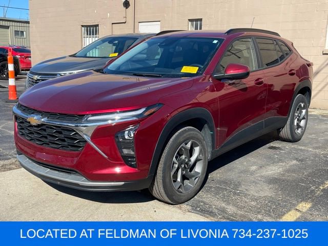 Used 2024 Chevrolet Trax LT w/ Driver Confidence Package image 1