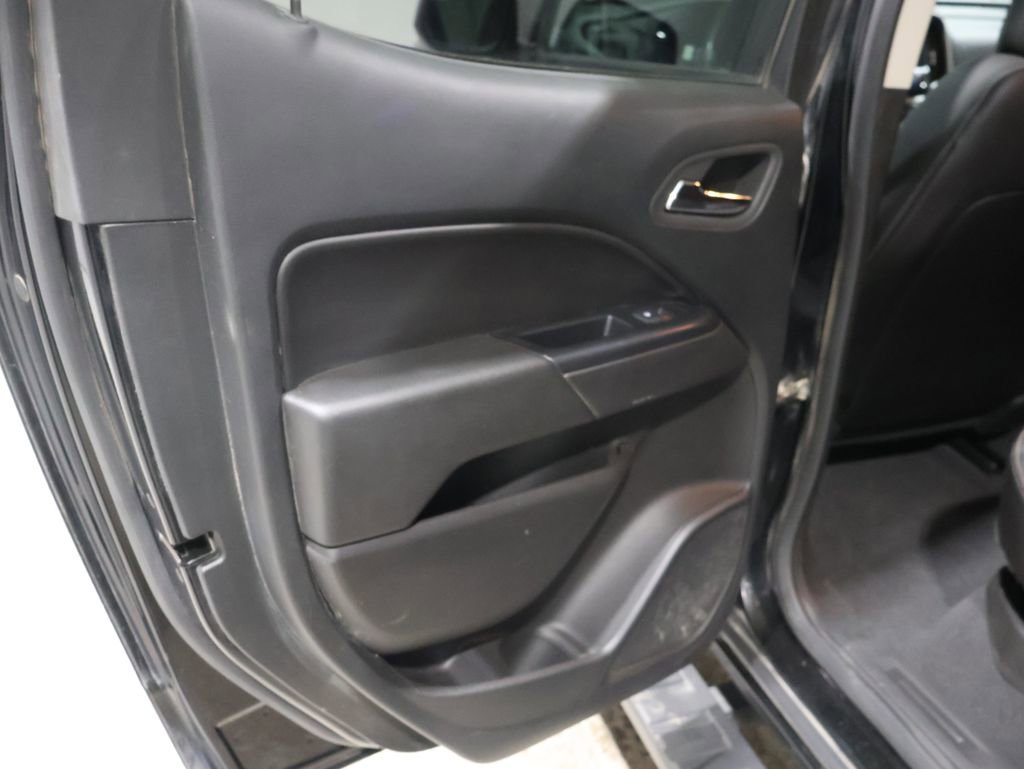 Used 2022 Chevrolet Colorado ZR2 image 19