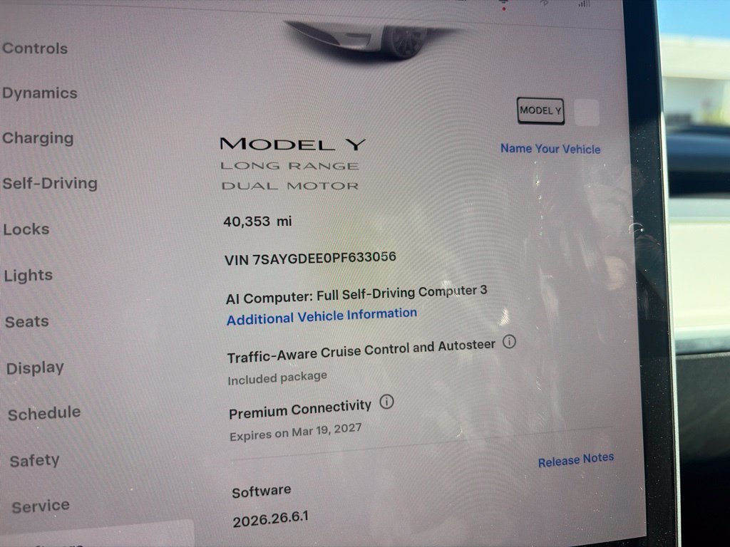 Used 2023 Tesla Model Y Long Range AWD/4WD image 12