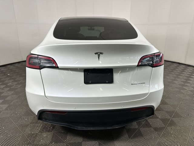 Used 2021 Tesla Model Y Long Range image 5
