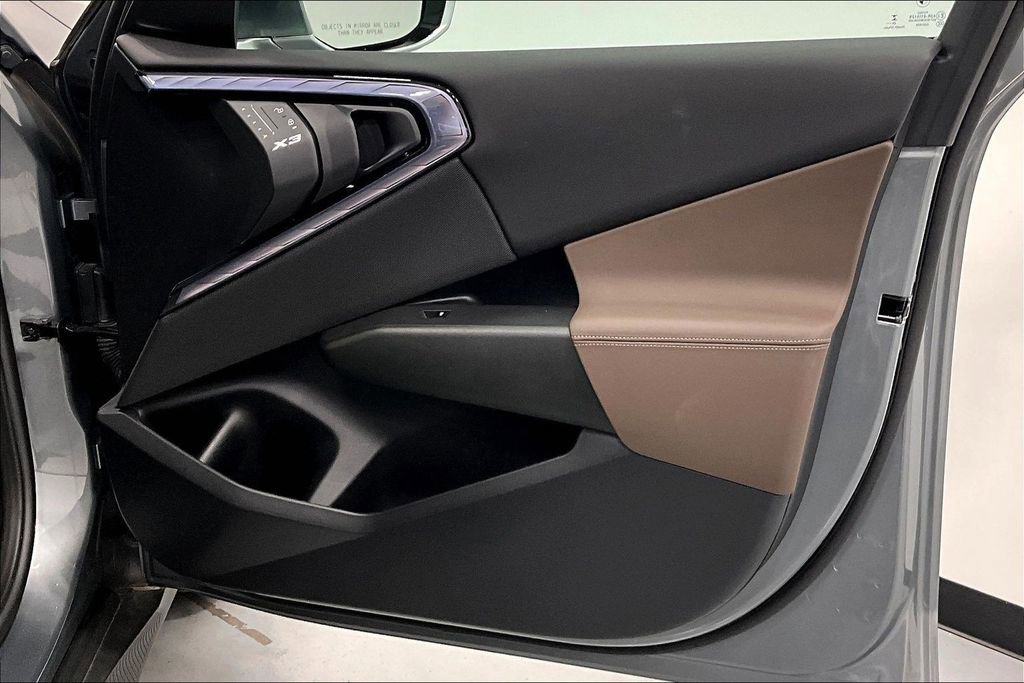 Used 2025 BMW X3 xDrive30i w/ Premium Package image 23