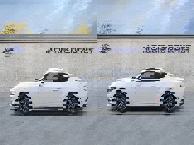 New 2025 Ford Mustang Coupe image 5