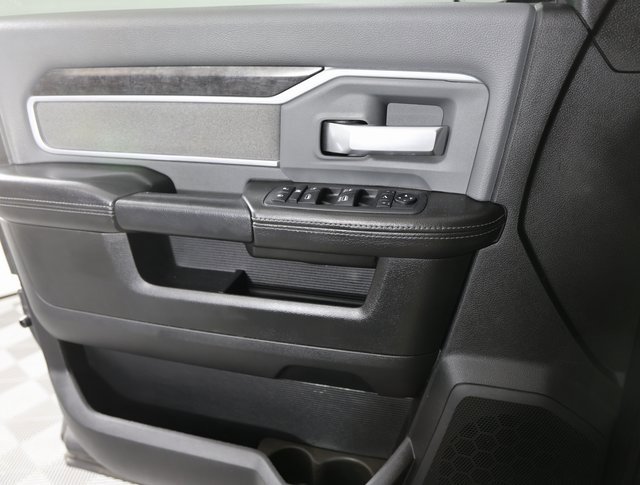 Used 2019 RAM 2500 Big Horn image 28