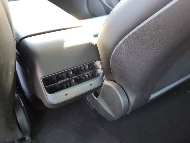 Used 2022 Tesla Model 3 Standard Range RWD image 21