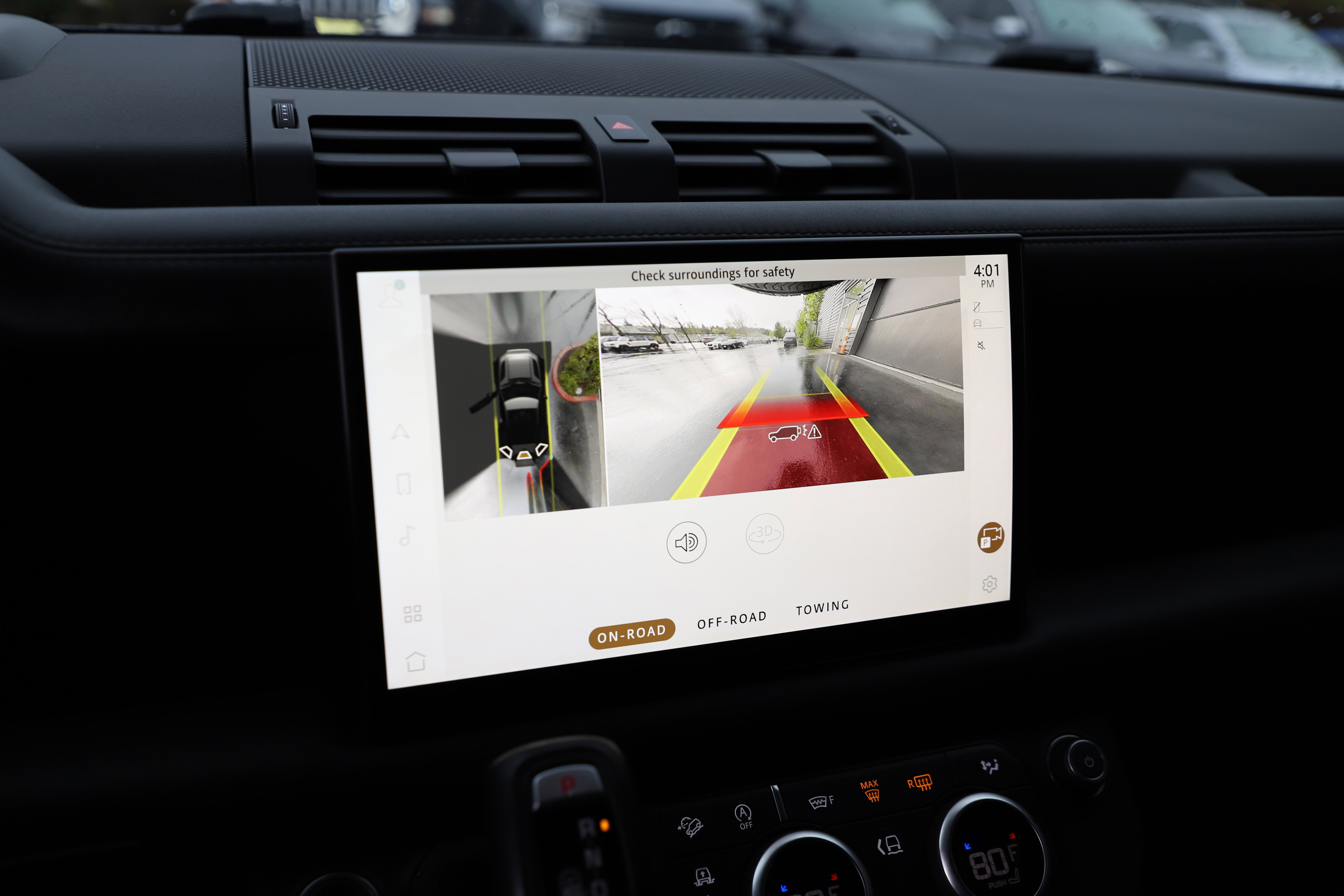 Used 2023 Land Rover Defender 90 Carpathian Edition image 17