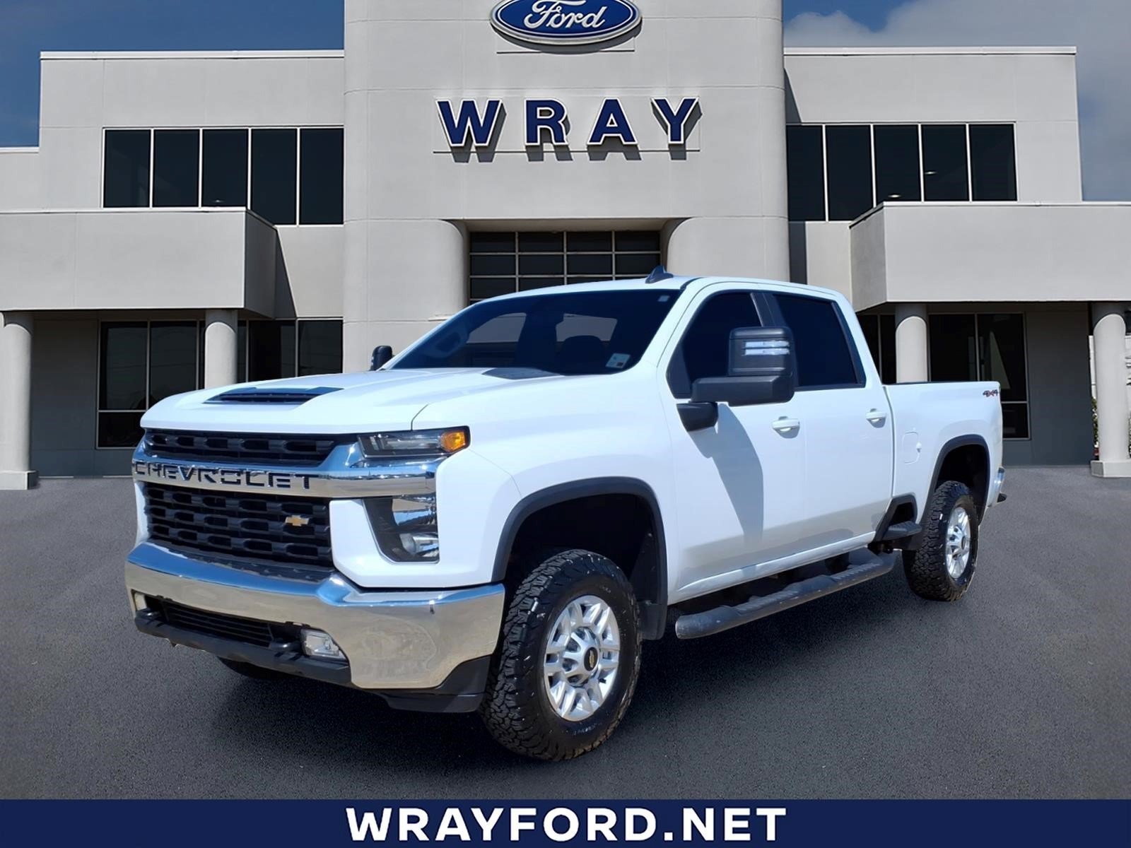Used 2022 Chevrolet Silverado 2500 LT w/ Convenience Package AWD/4WD image 1