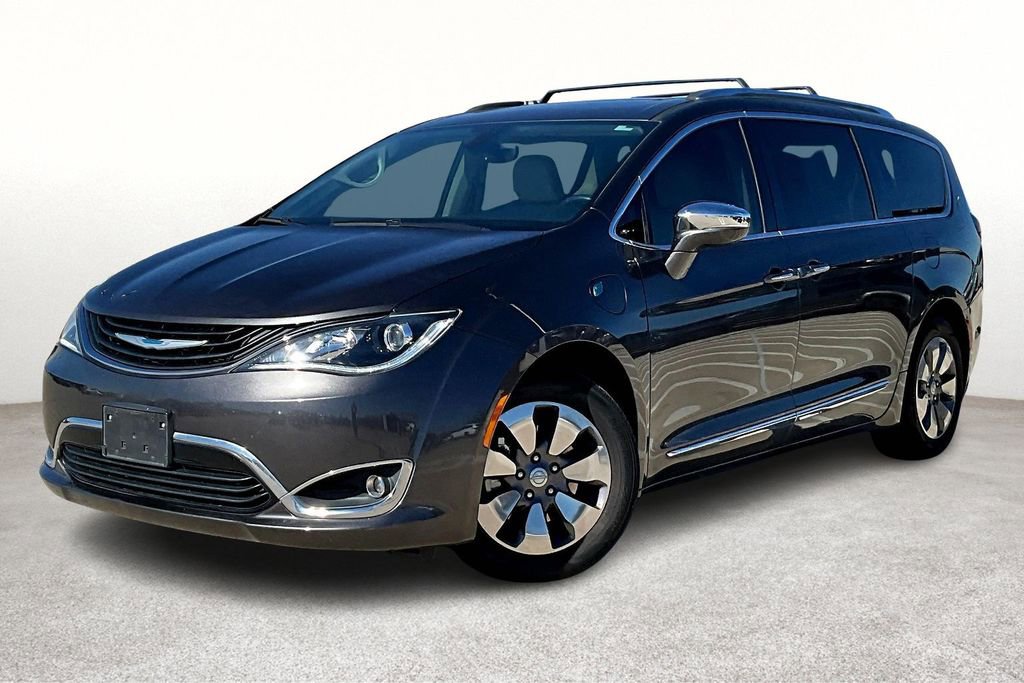 Used 2018 Chrysler Pacifica Limited image 44