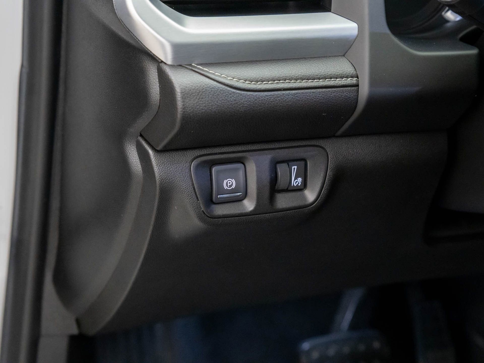 Used 2019 GMC Acadia SLT w/ LPO, Floor Liner Package image 21