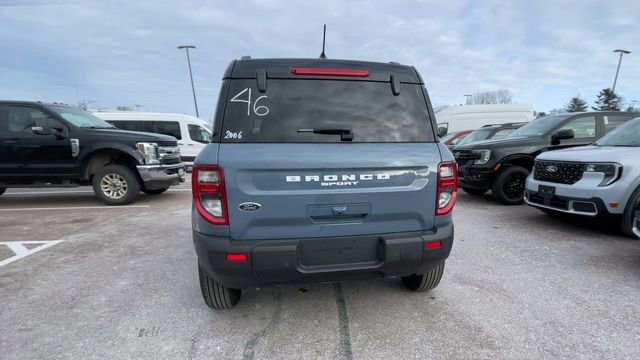 New 2025 Ford Bronco Sport Outer Banks image 3