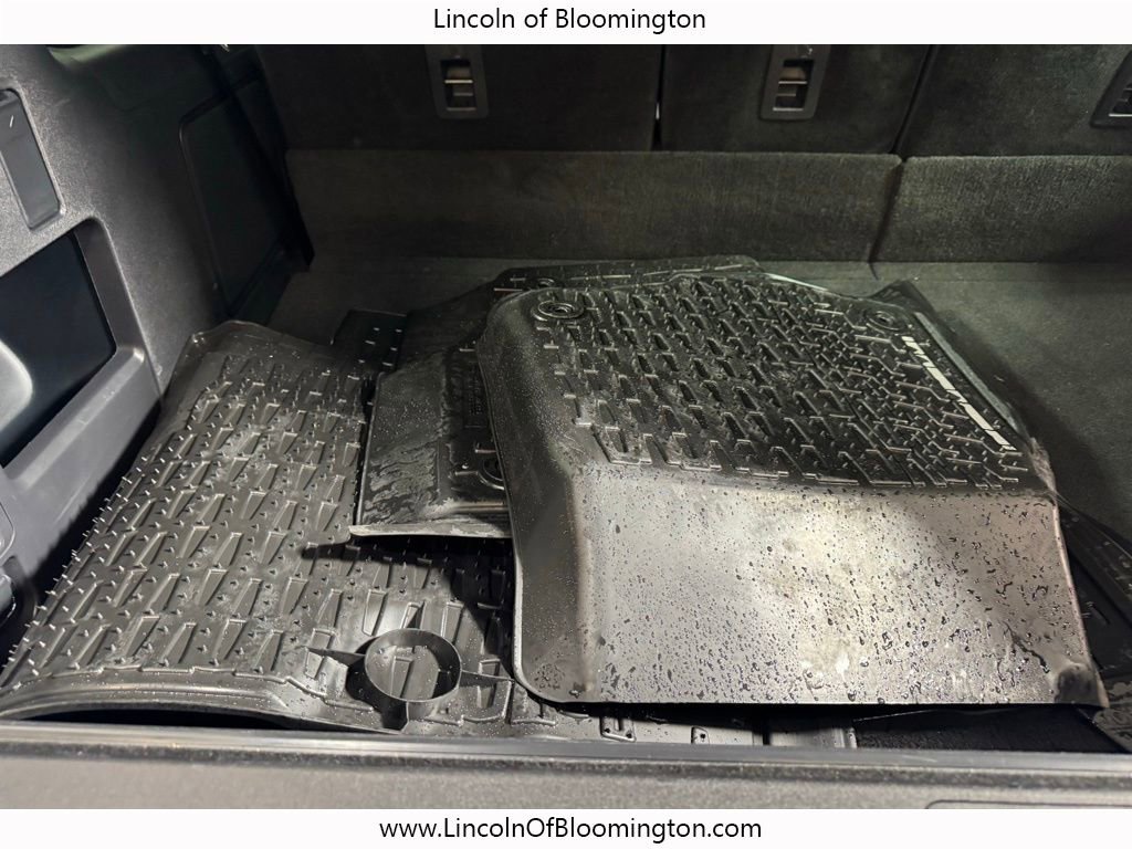 Used 2025 Lincoln Navigator L Reserve image 56